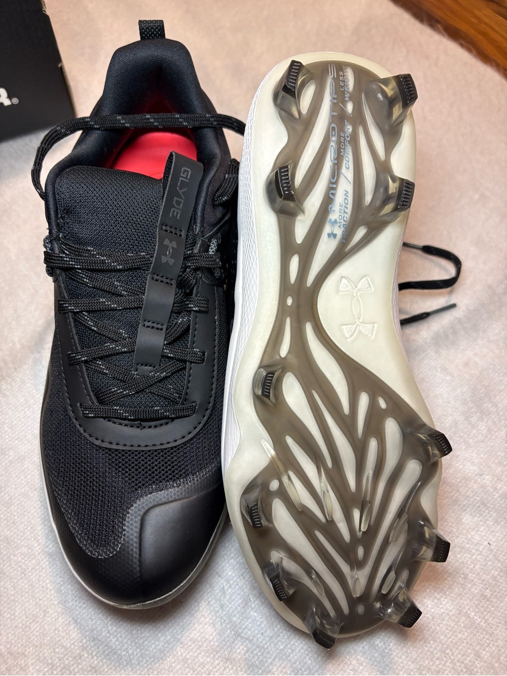 Under Armour Black and White Baseball Cleats - Picture 4 of 6